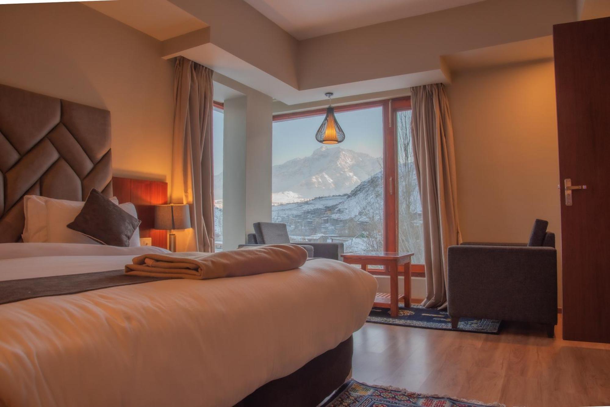 Hotel The 卡尔吉尔 外观 照片