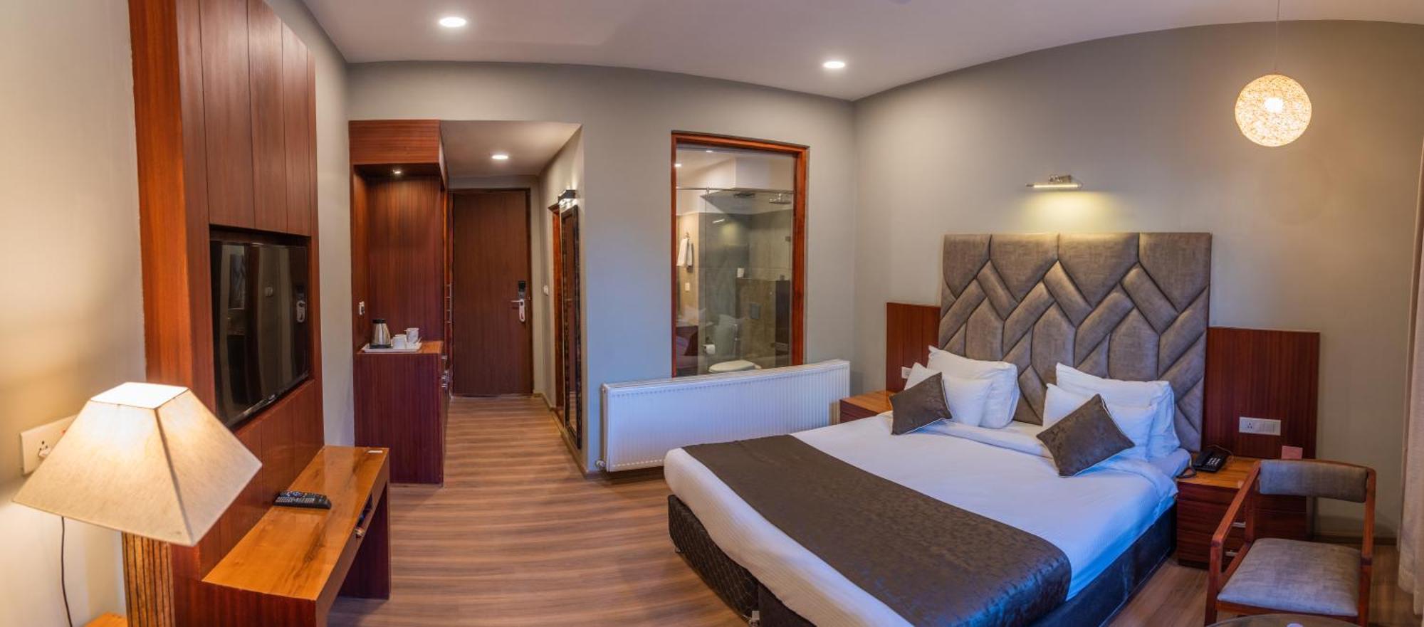 Hotel The 卡尔吉尔 外观 照片