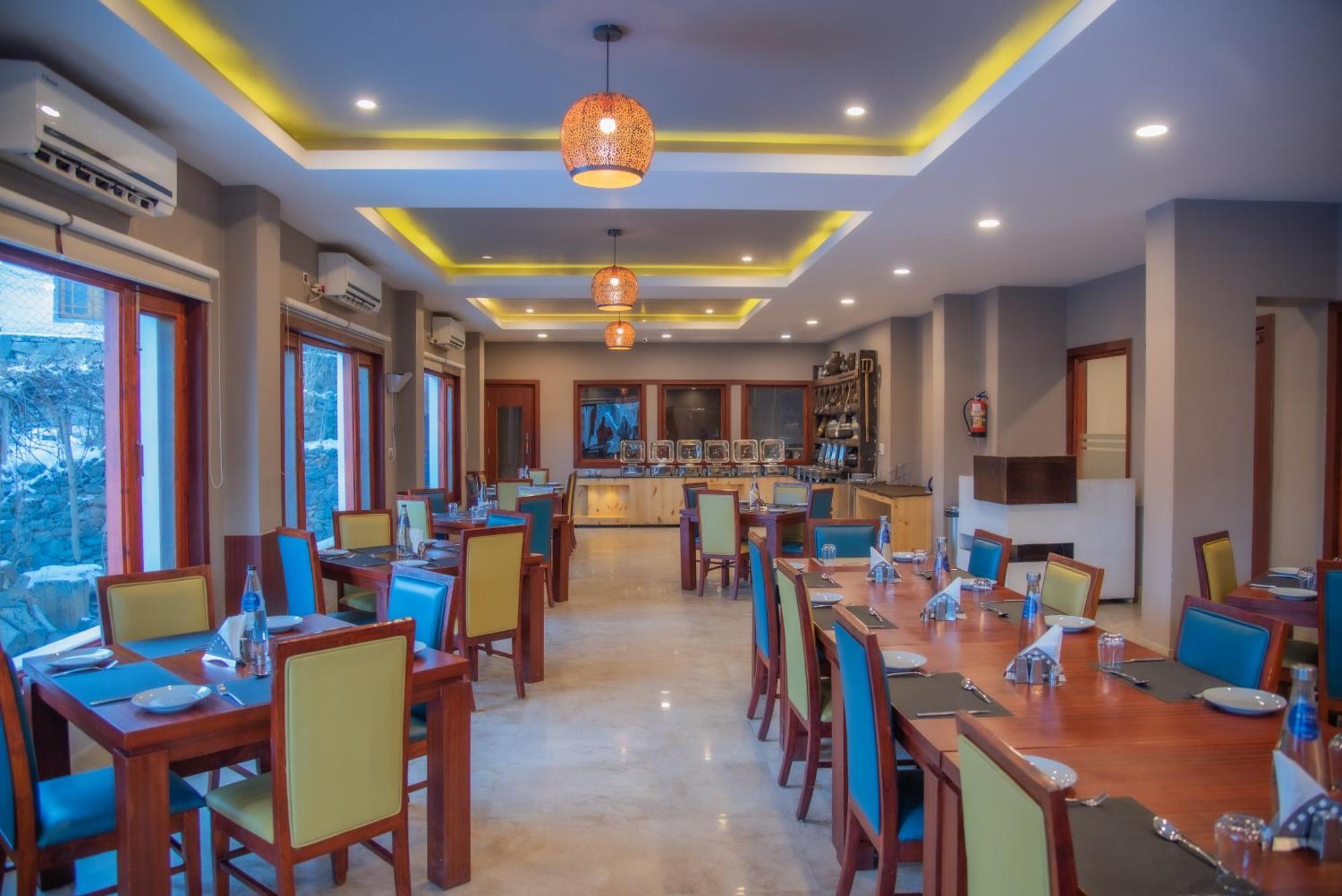 Hotel The 卡尔吉尔 外观 照片